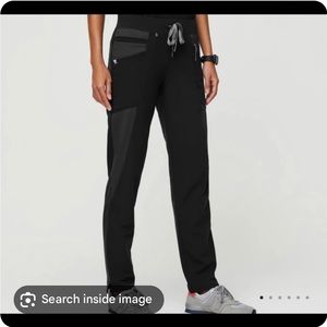 Figs scrubs black medium womens Mombasa pant NWT